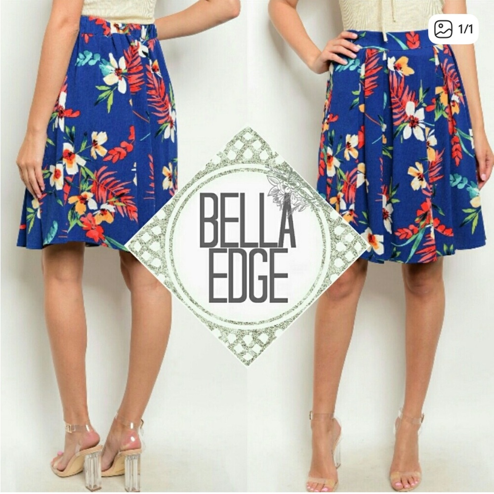 Blue tropical floral pleated circle skirt large